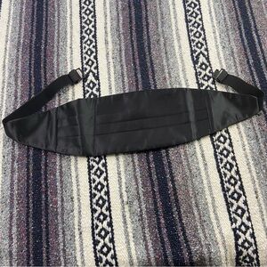 SH Churchill Black Satin Cummerbund One Size Men’s Tuxedo